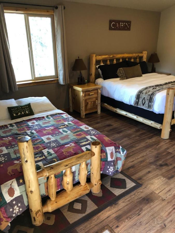 Summit Lake Lodge Bagian luar foto