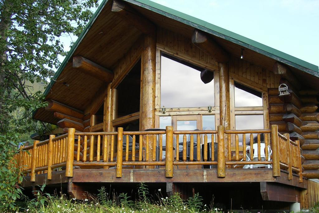 Summit Lake Lodge Bagian luar foto